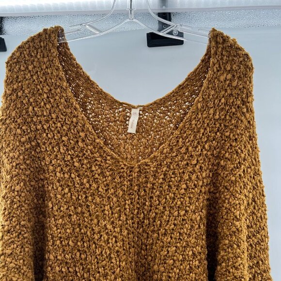 Wishlist Women's Chunk Knit V-Neck Sweater Rust Size S/M - Picture 5 of 9